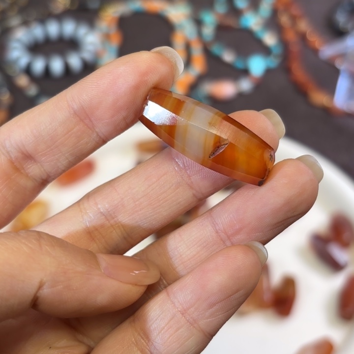 玛瑙/玉髓颈饰未镶嵌玛瑙