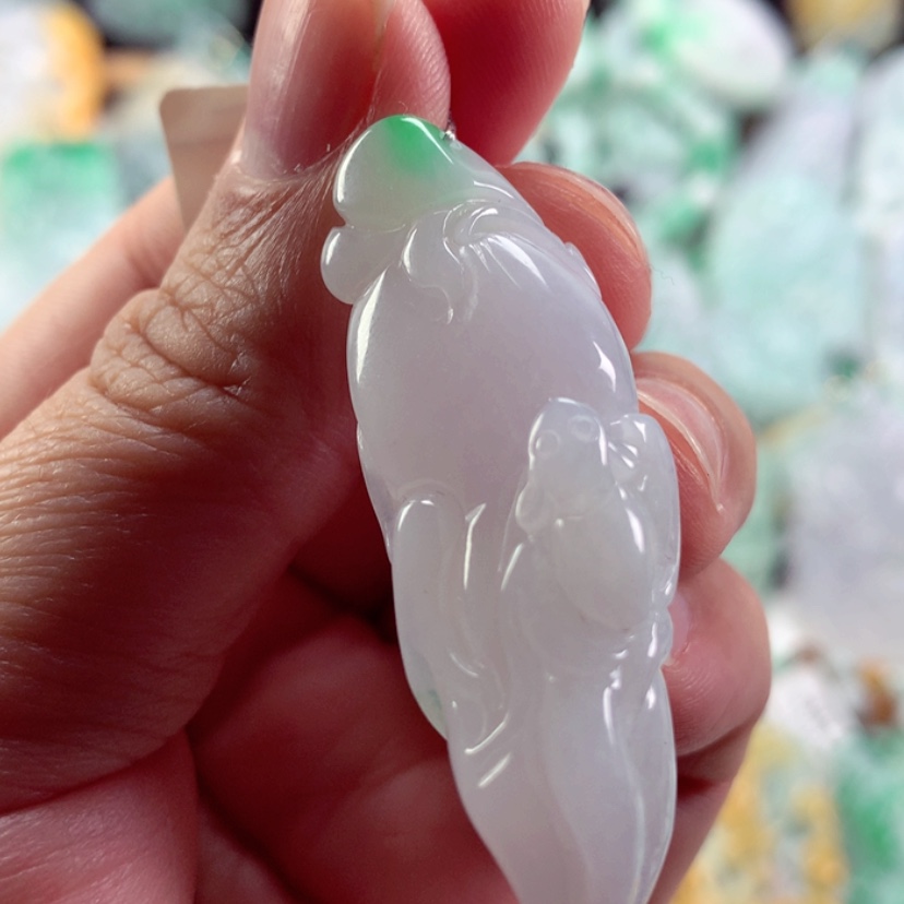 【闪购商品】翡翠吊坠(不含链)未镶嵌