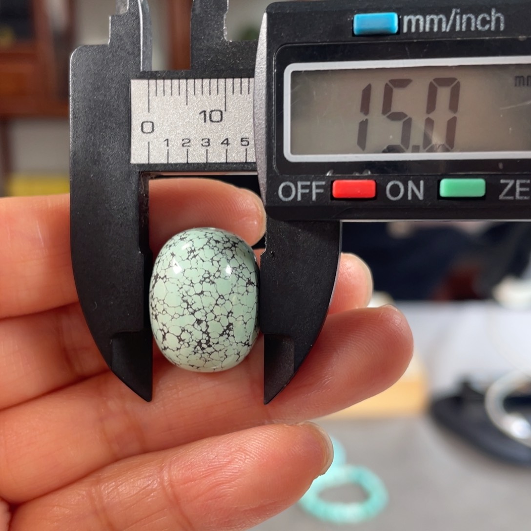 绿松石珠子未镶嵌