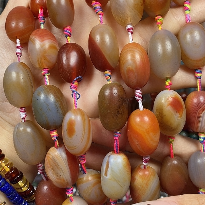 玛瑙/玉髓未镶嵌珠宝半成品玛瑙大枣珠一条