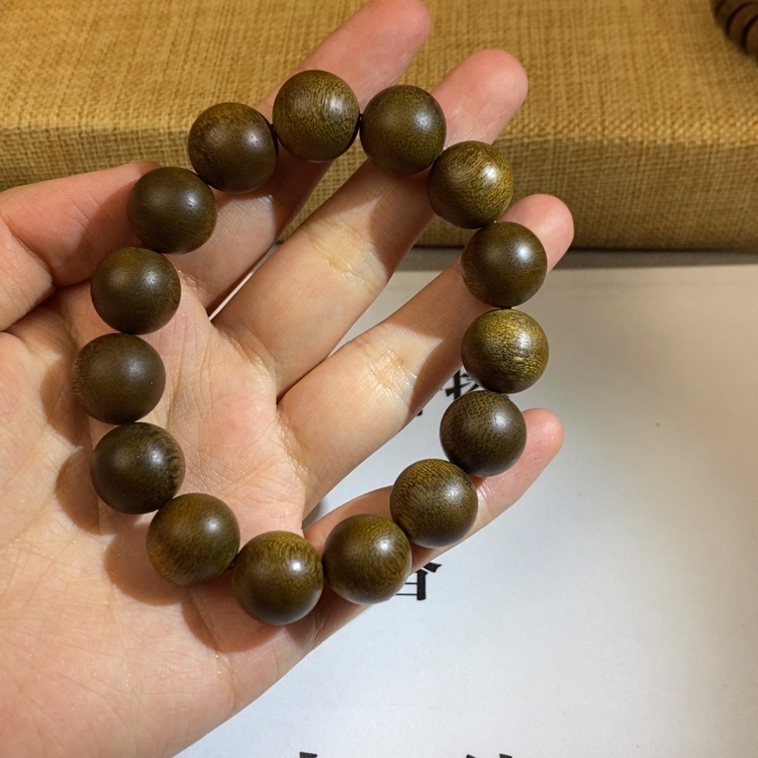 沉香手串李*米芽庄红土沉