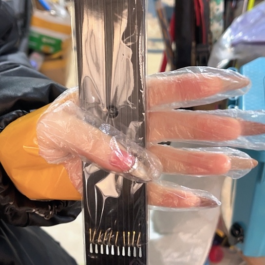 黑版钩拍一发十五板。      