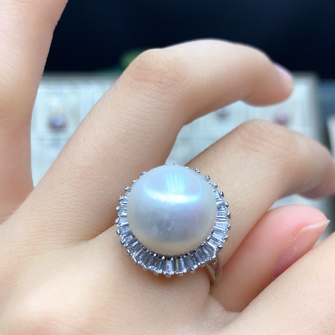 淡水珍珠颈饰合金