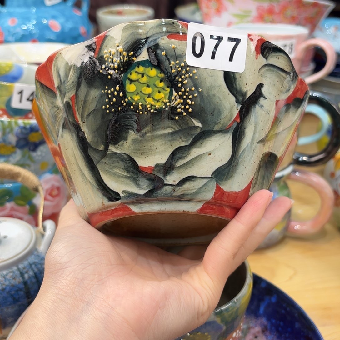 瓷片兔兔好可爱呀打