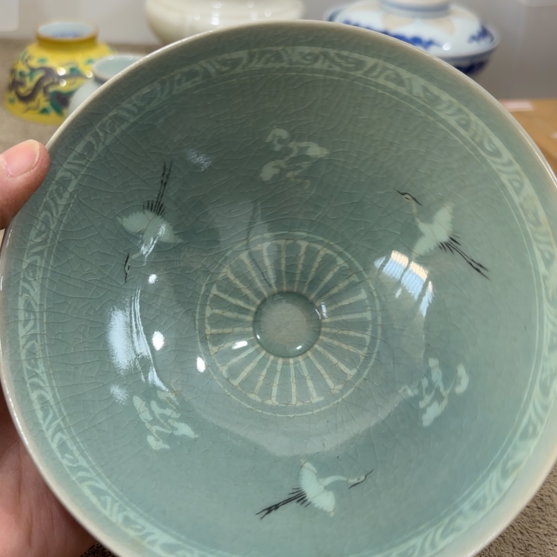 瓷片非常好看漂亮的物品 