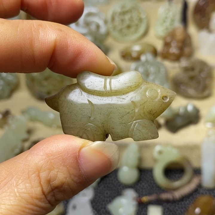 和田玉挂件未镶嵌