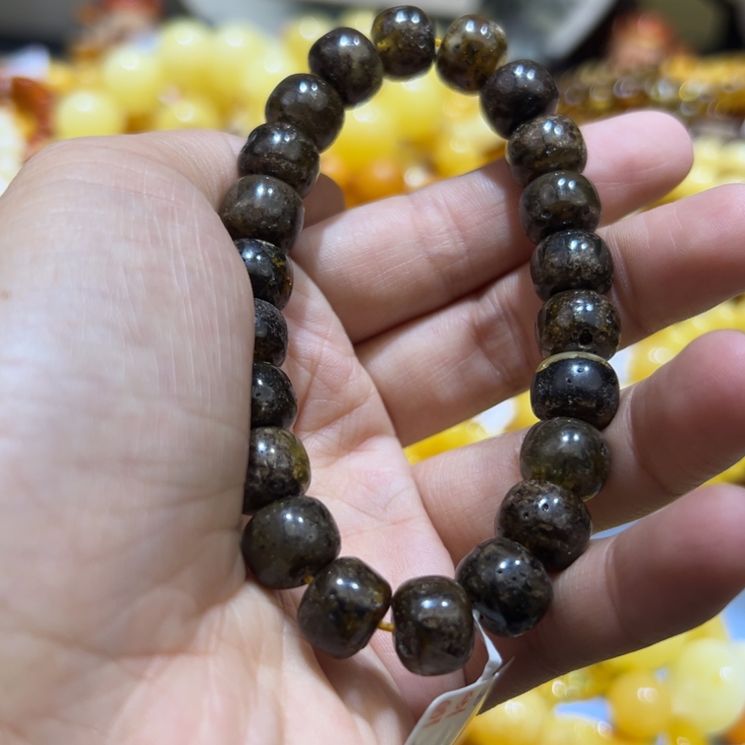 琥珀珠宝奇石未镶嵌