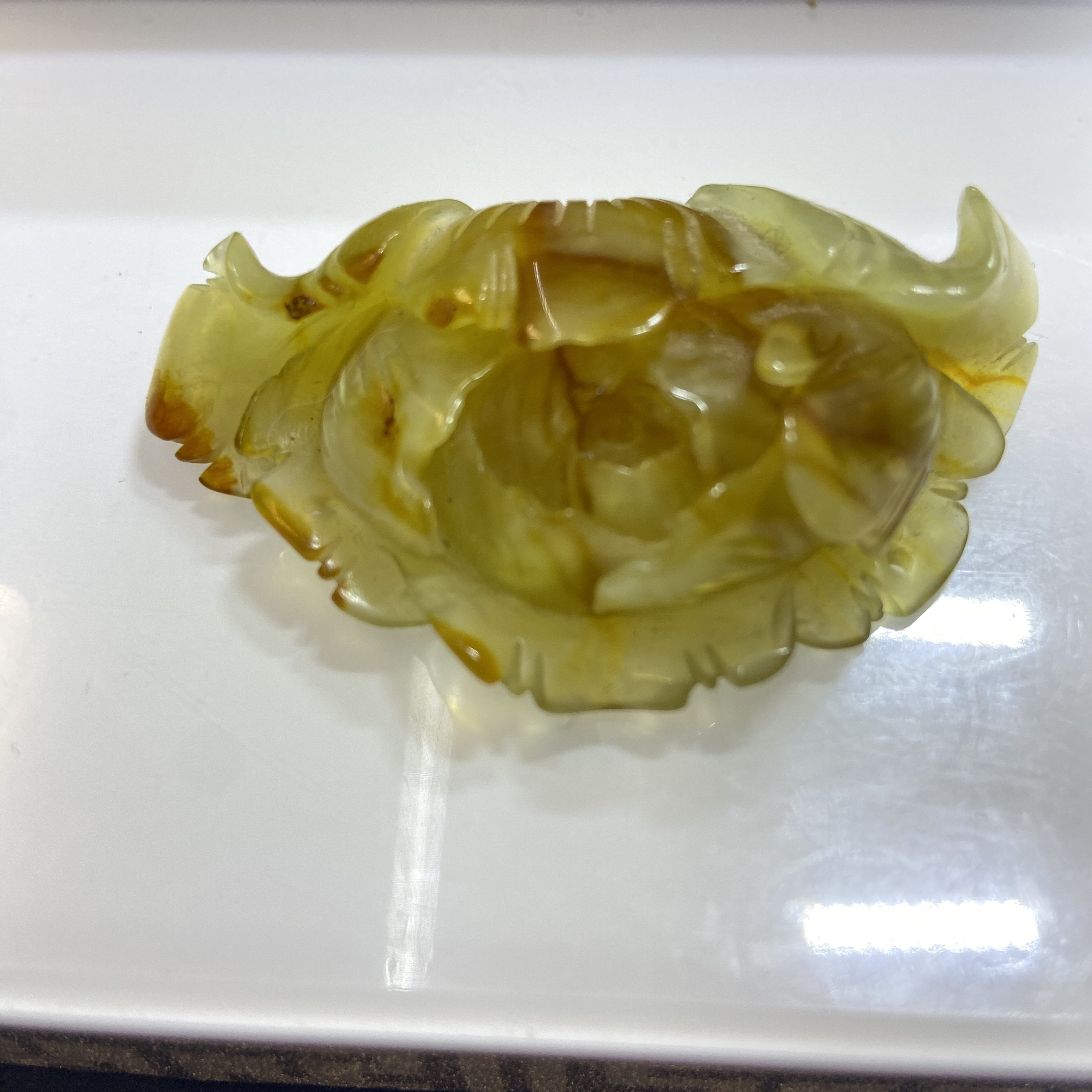 岫玉俏色巧雕花玉牡丹花开富贵吊坠手工雕刻精美复古气质
