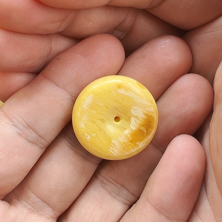 未镶嵌颈饰蜜蜡蜜蜡吊坠，不退不换