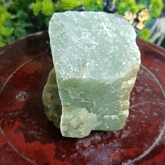 蛇纹石玉未镶嵌珠宝奇石