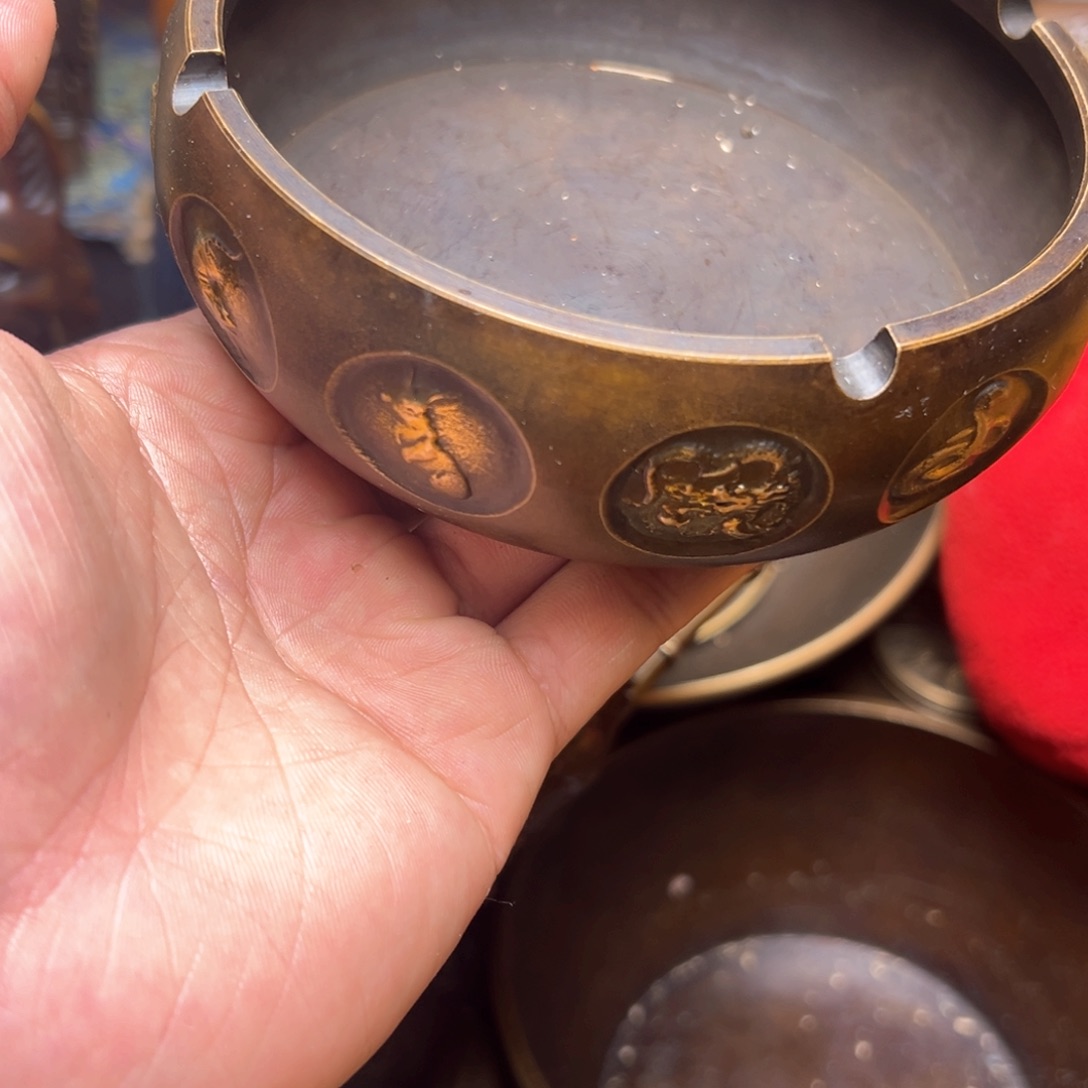 精美铜器点击下单