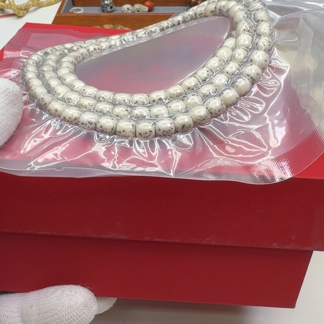 星月菩提手串50梵天糯冰石玉河豚7左右108