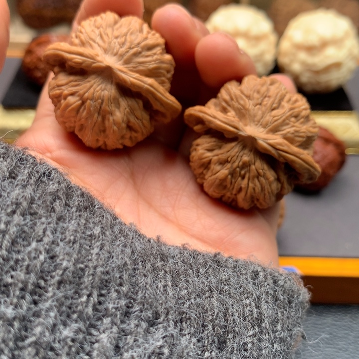 文玩核桃吊坠书*赵闷