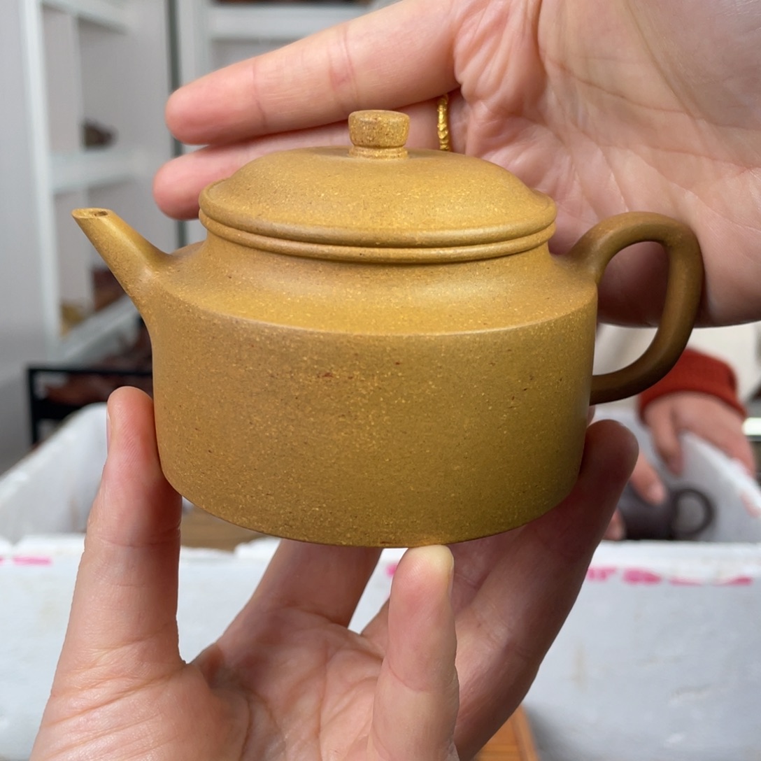 紫砂茶壶黄金段德钟170cc