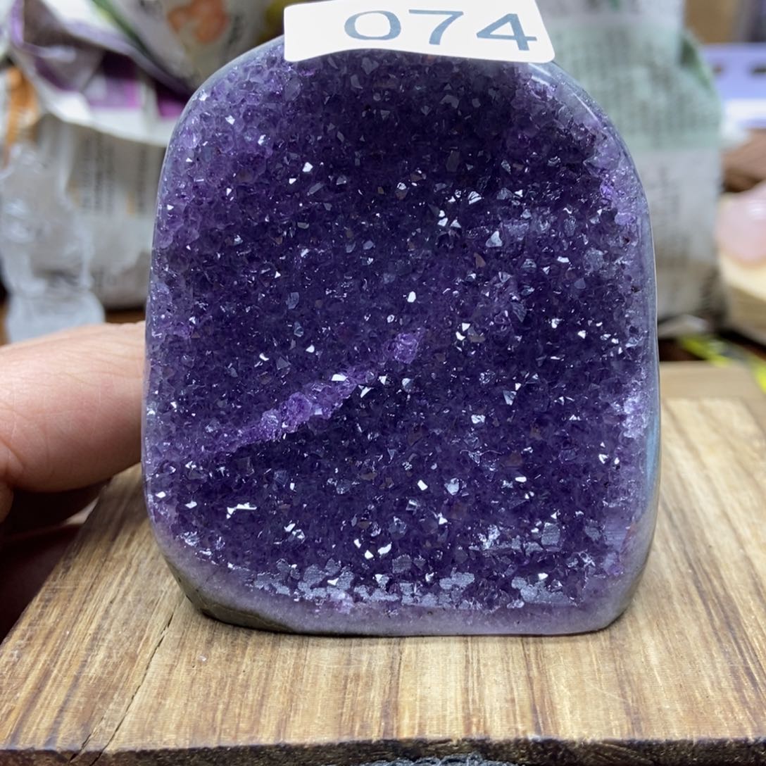 紫晶天然水晶摆件未镶嵌