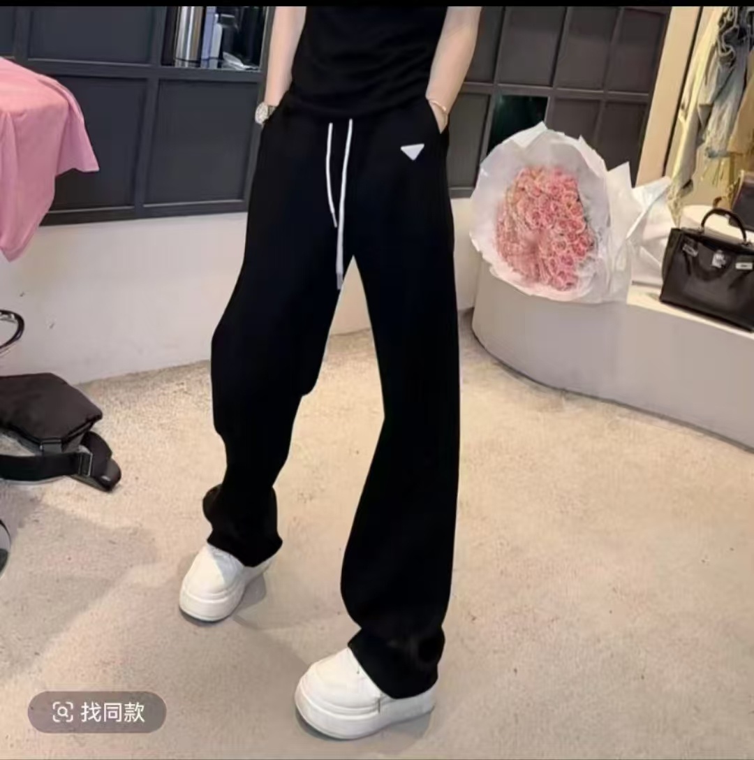秋季女款三角刺绣新款遮肉显瘦宽松休闲直筒阔腿裤潮流