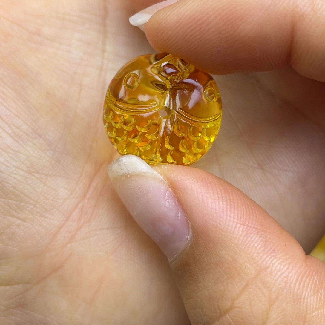 未镶嵌琥珀裸石蜜蜡