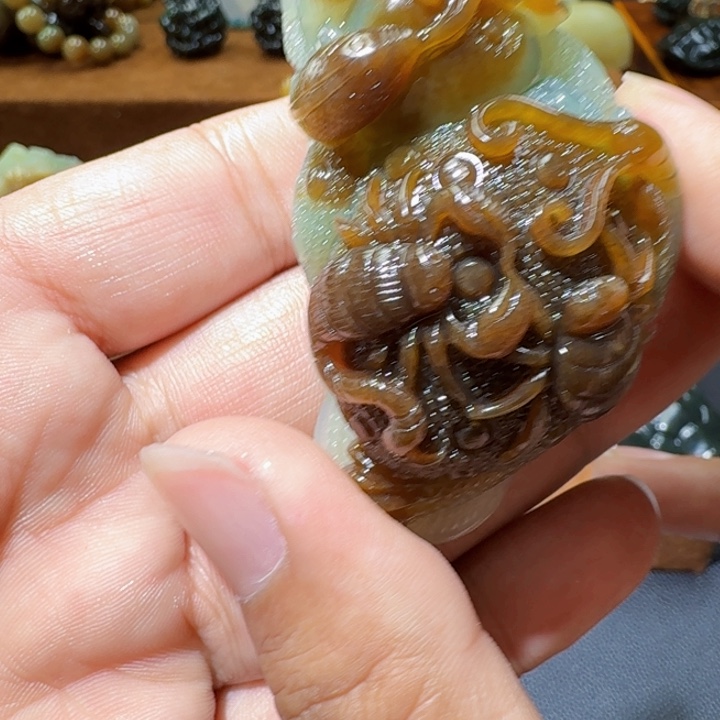 未镶嵌和田玉把件