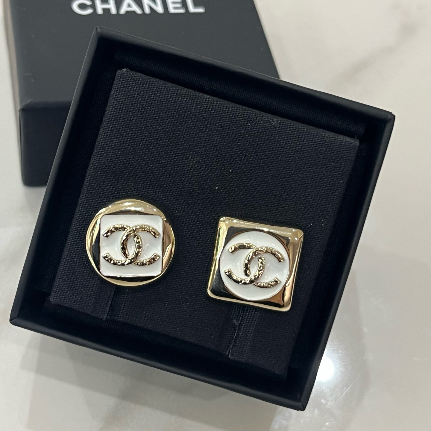 未使用 Chanel/香奈儿 CHANEl香奈儿26c早春度假系列金属耳钉女款