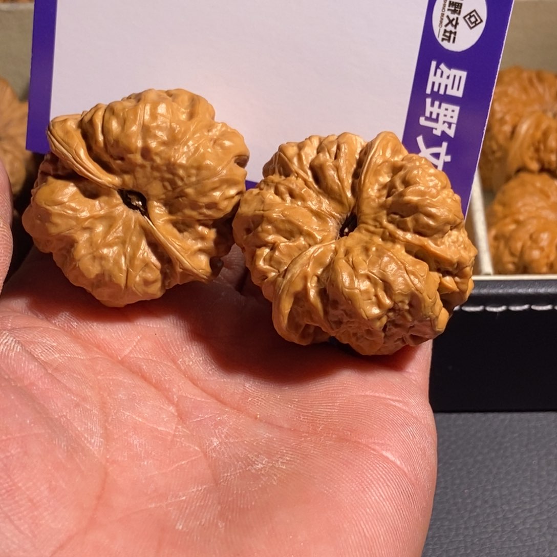 文玩核桃把件张***～4785674654