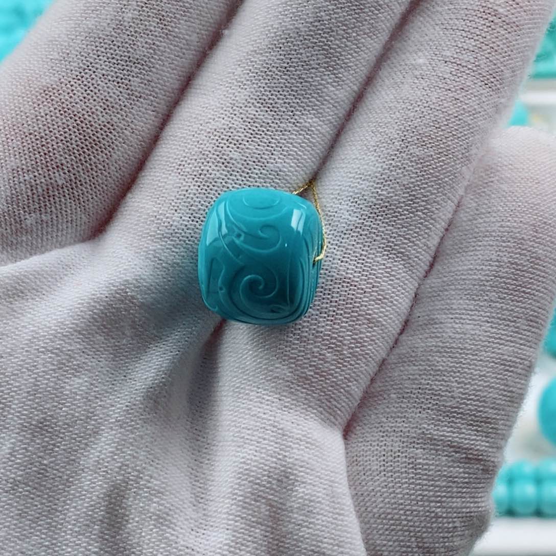 绿松石配饰未镶嵌