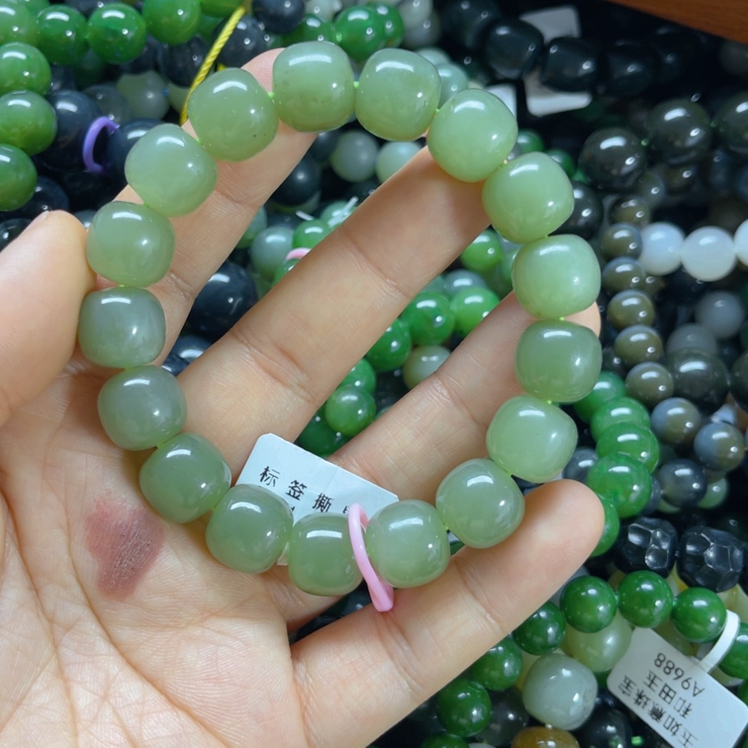 未镶嵌手链和田玉