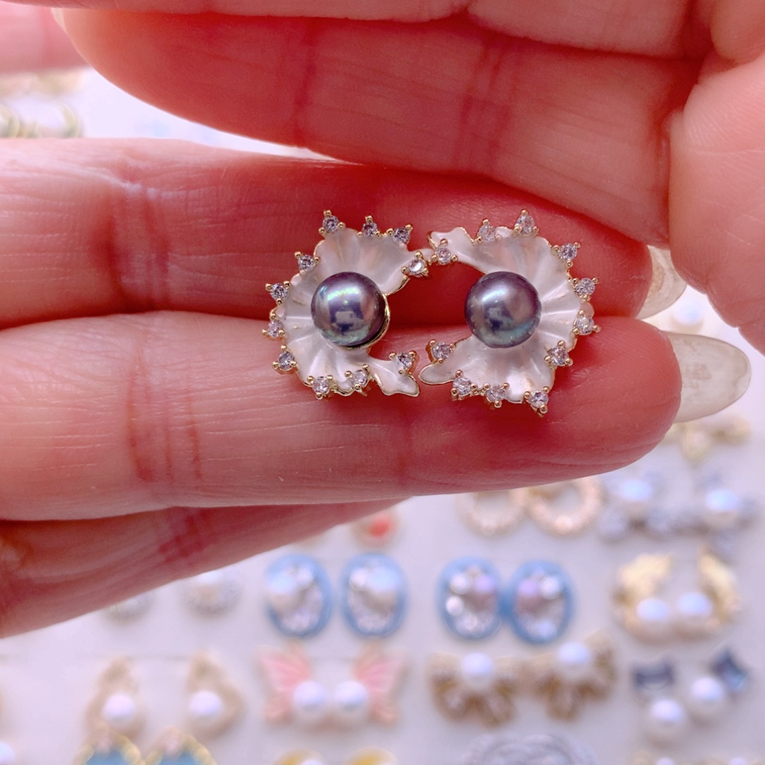 淡水珍珠合金耳饰