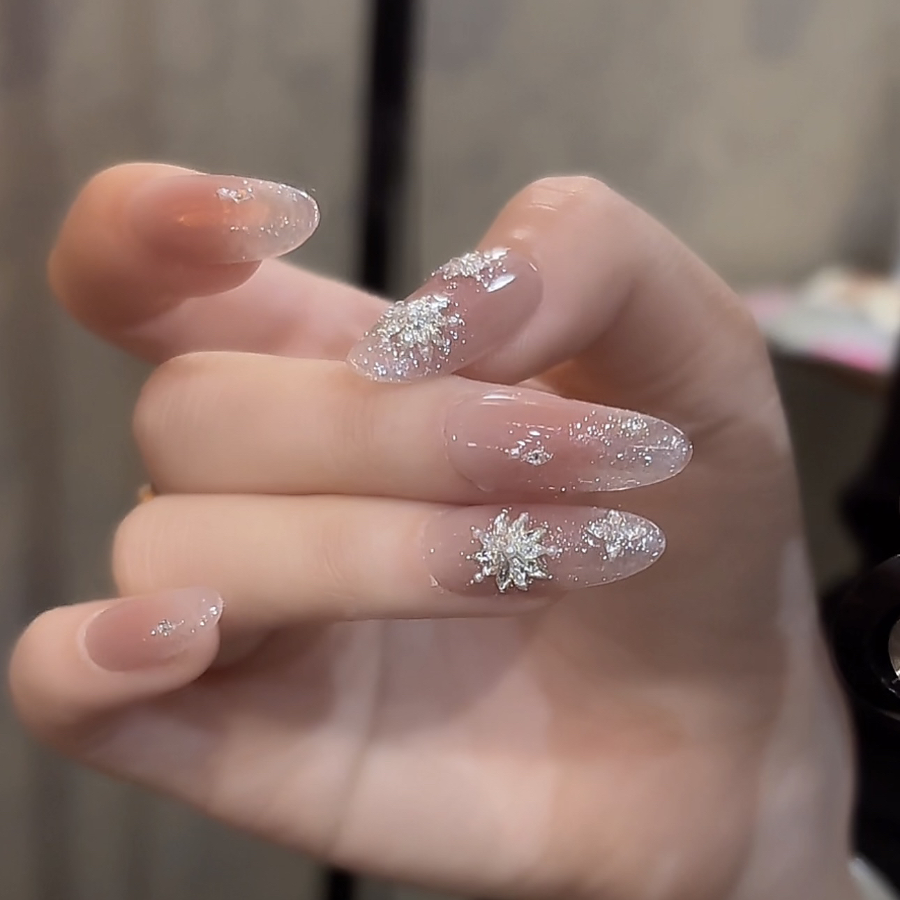 【冰凌雪境】鹿鹿家-纯手工穿戴甲双层锆石拼钻雪花