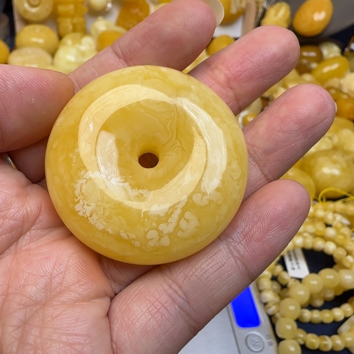 蜜蜡未镶嵌颈饰天然蜜蜡