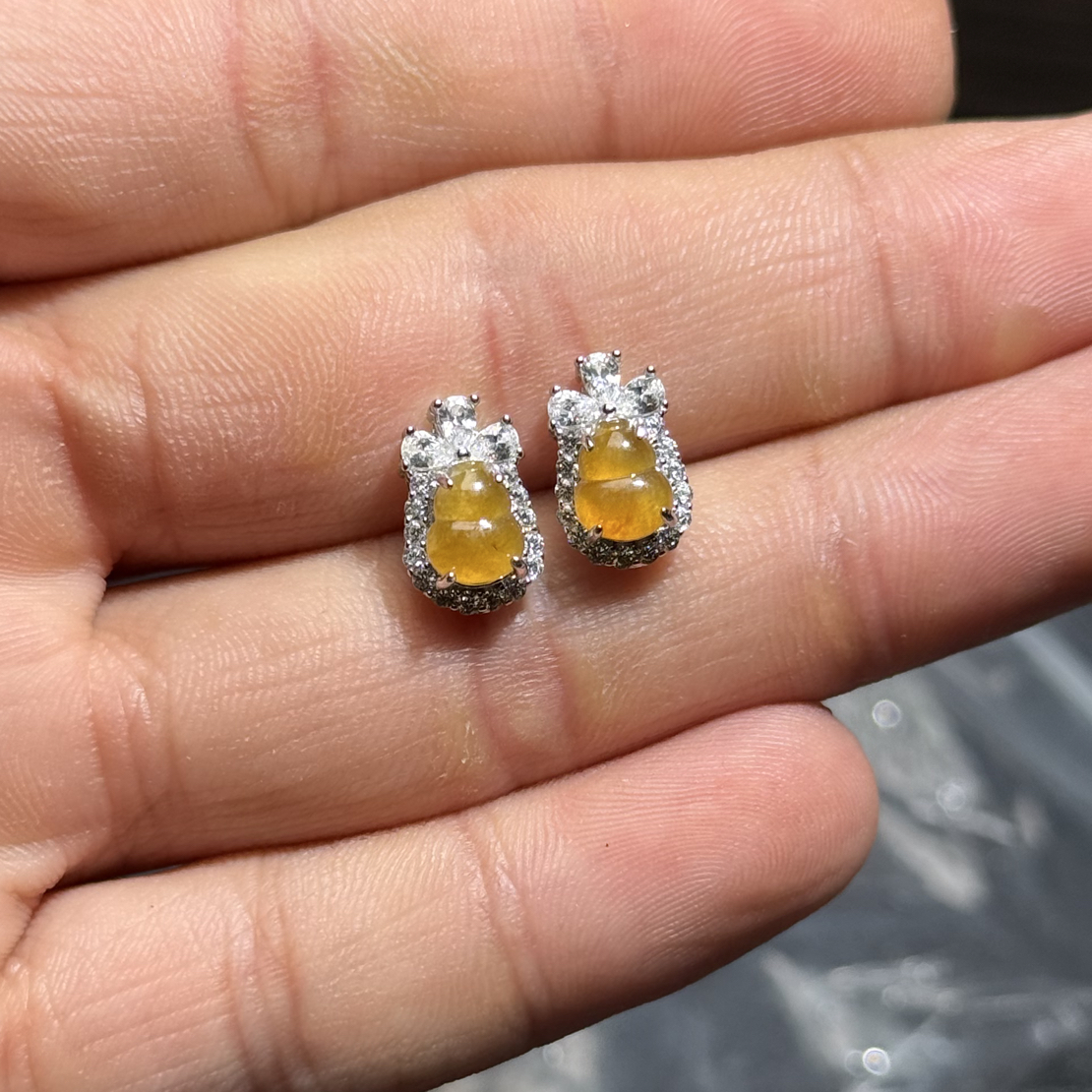 冰种黄翡葫芦耳钉