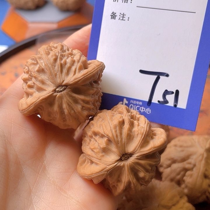 文玩核桃把件音****活文玩核桃51
