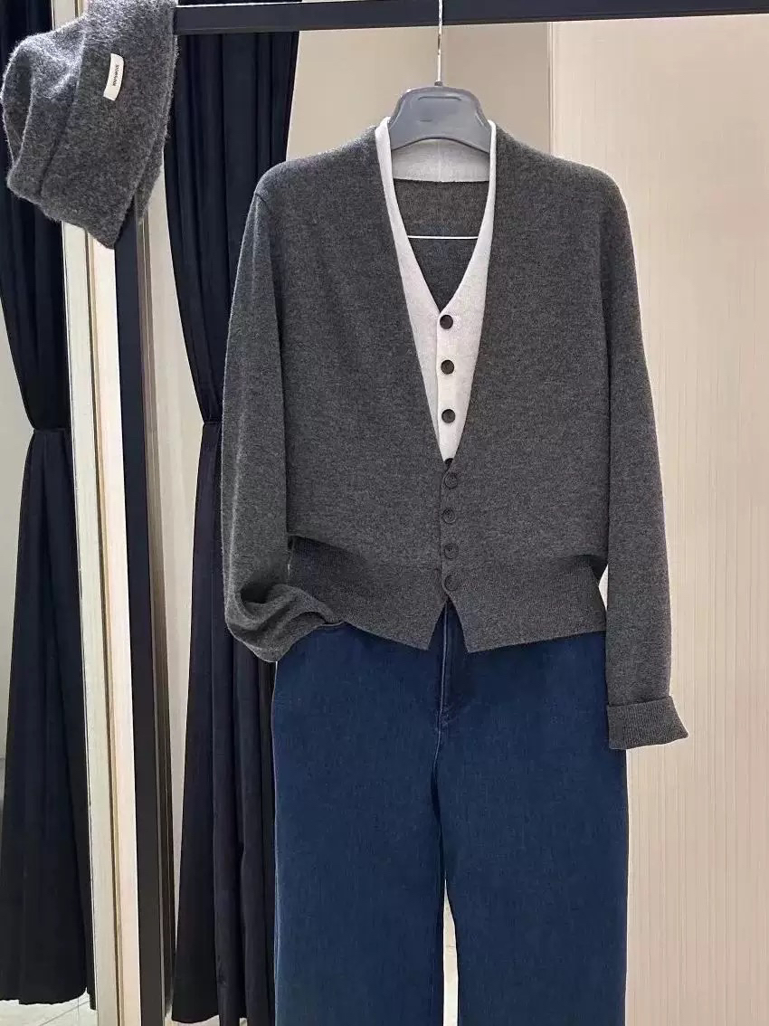 （商场同款）2025新款时尚休闲百搭V领显瘦假两件长袖针织开衫