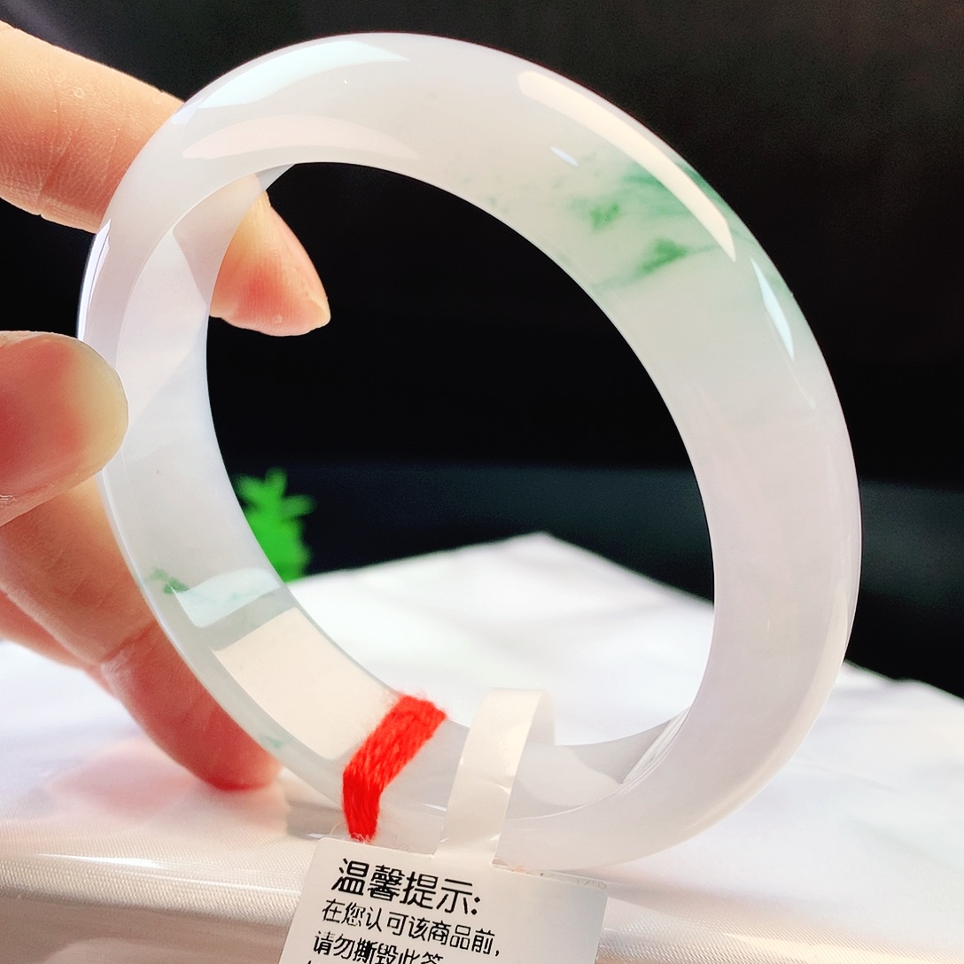 未镶嵌手镯翡翠58圈