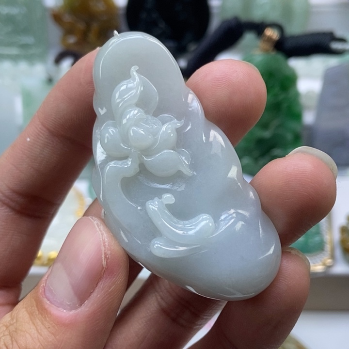 翡翠颈饰未镶嵌缅甸A货翡翠