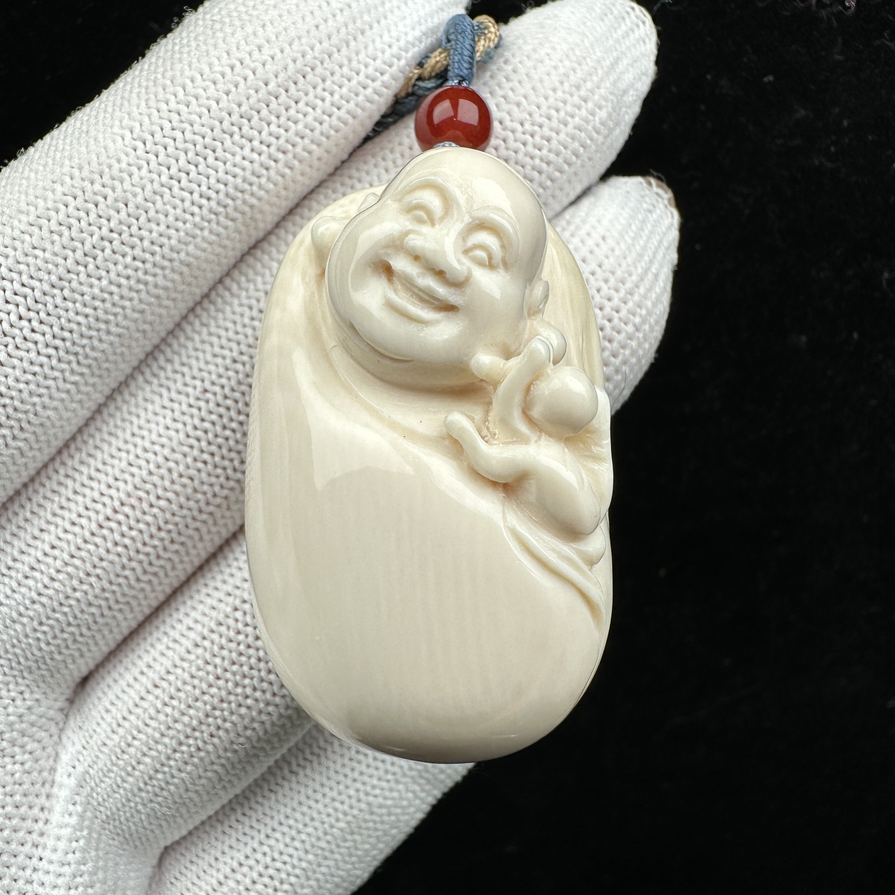 H26-32天然猛犸牙雕刻弥勒佛26*41*19mm支持鉴定 假一罚四