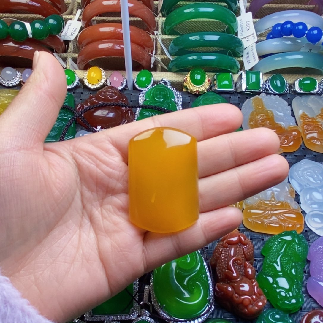 玛瑙/玉髓未镶嵌颈饰