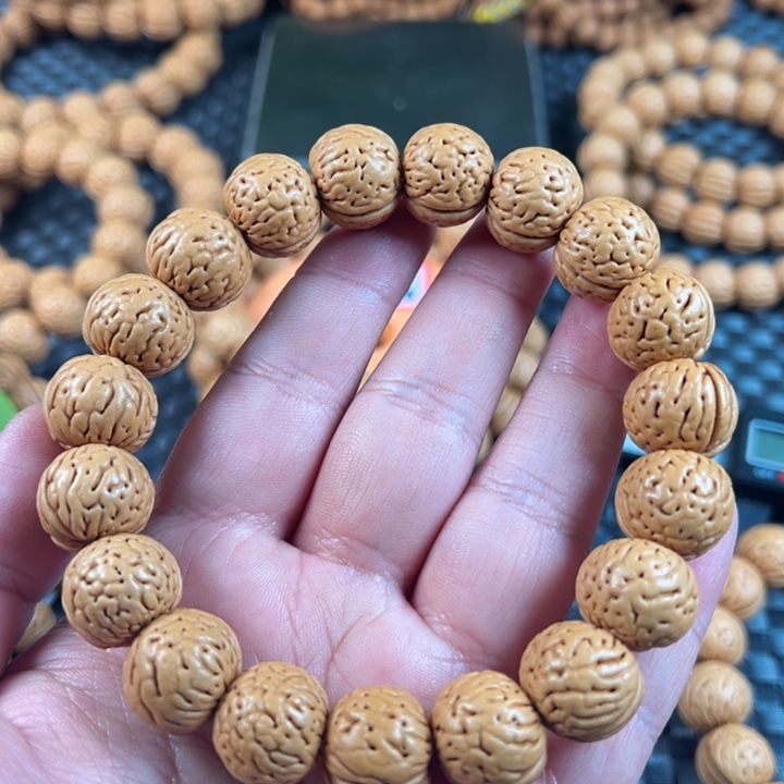 古***城桃核手串16金丹头货