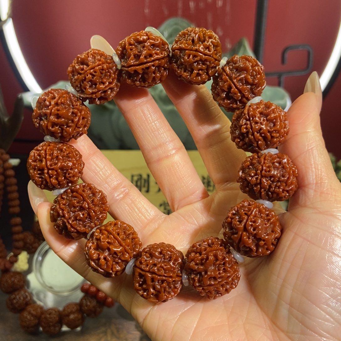 金刚菩提吊坠623 素。