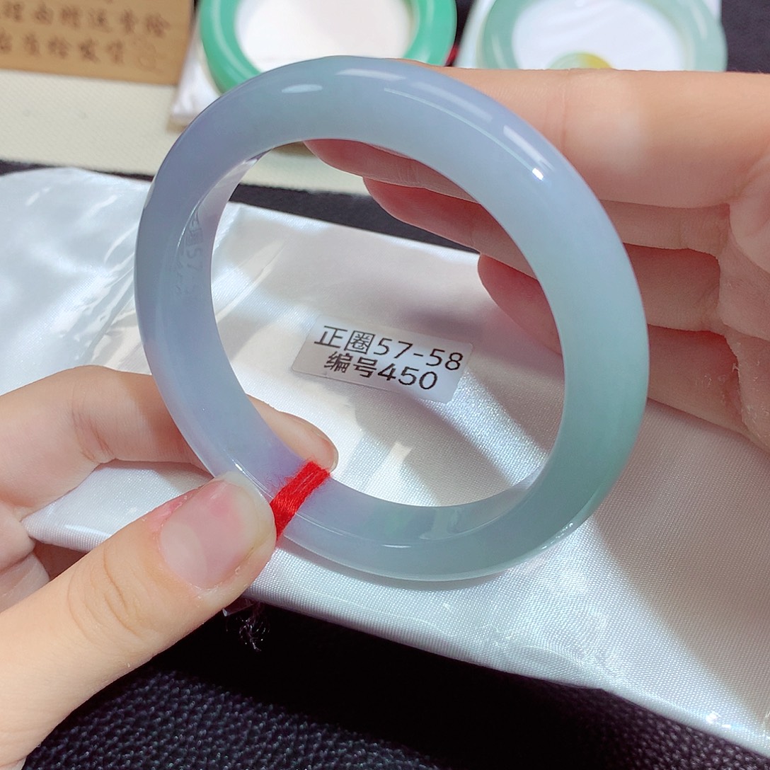 翡翠未镶嵌手镯450