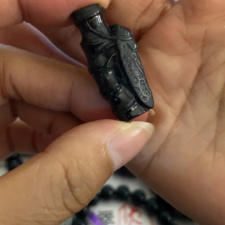 翡翠未镶嵌颈饰竹节墨翠