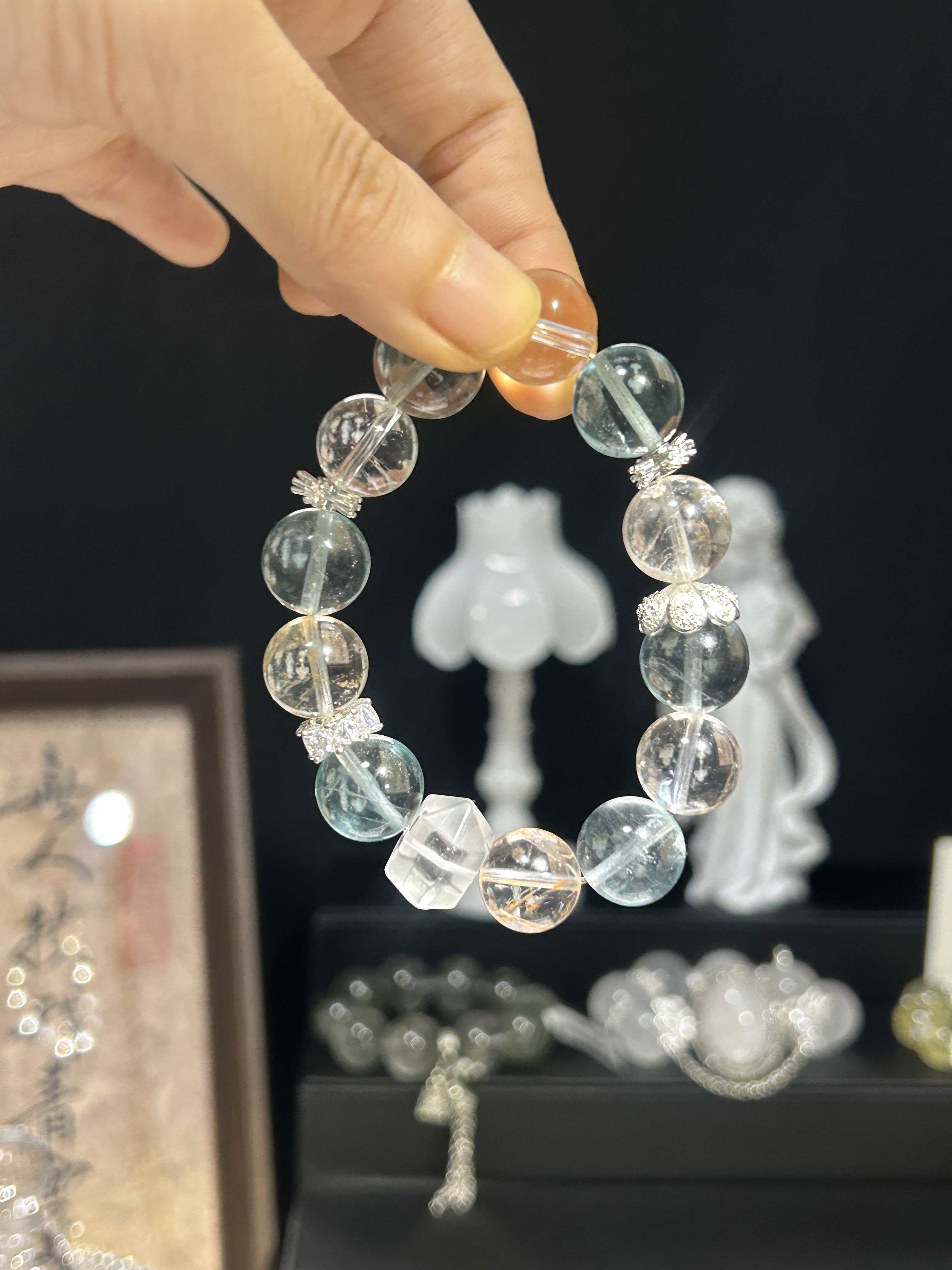 拍5件《松间绿》【木系】13m绿莹石水晶手串默认微瑕介意勿拍