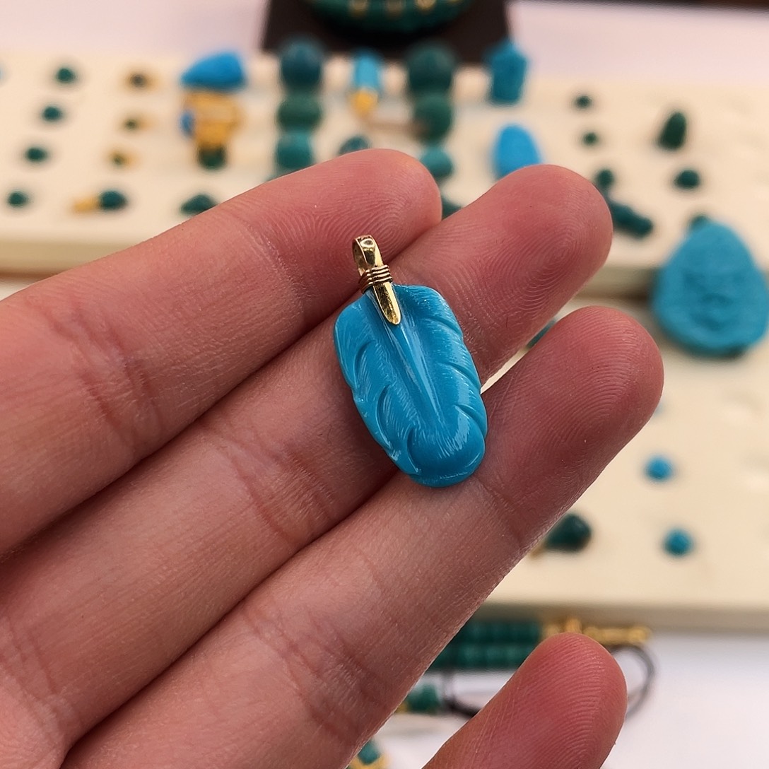 绿松石未镶嵌车挂