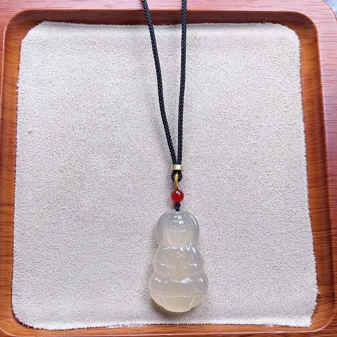 玛瑙/玉髓颈饰未镶嵌