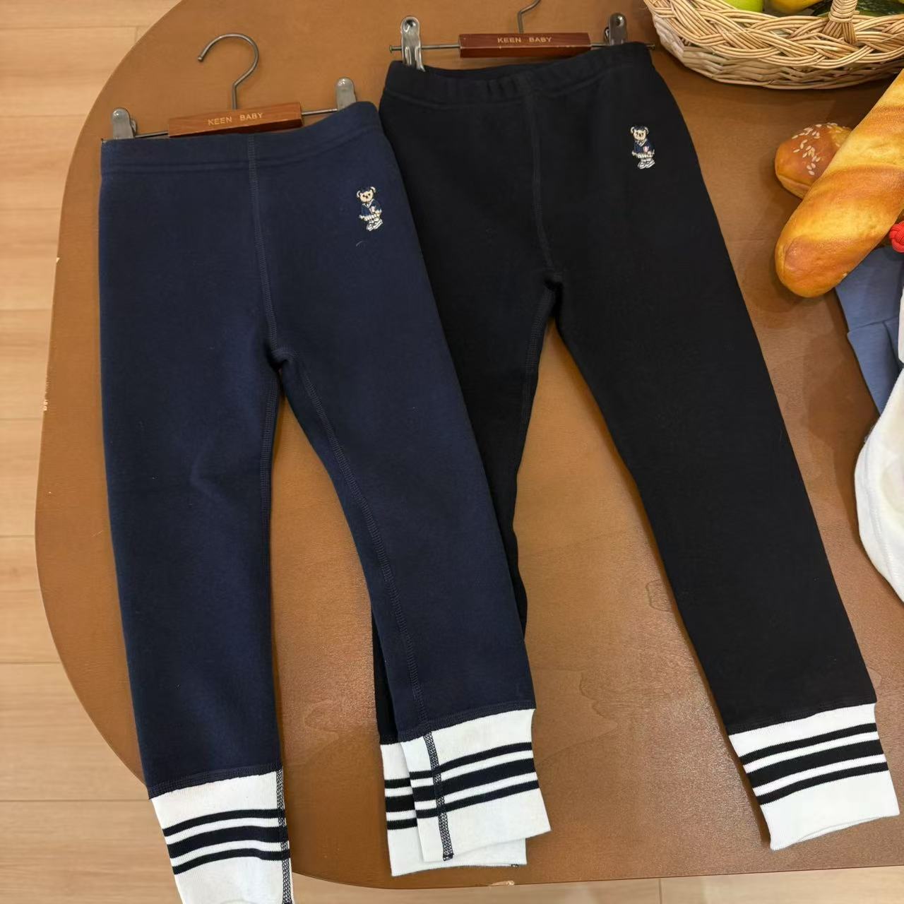 小熊打底裤246557