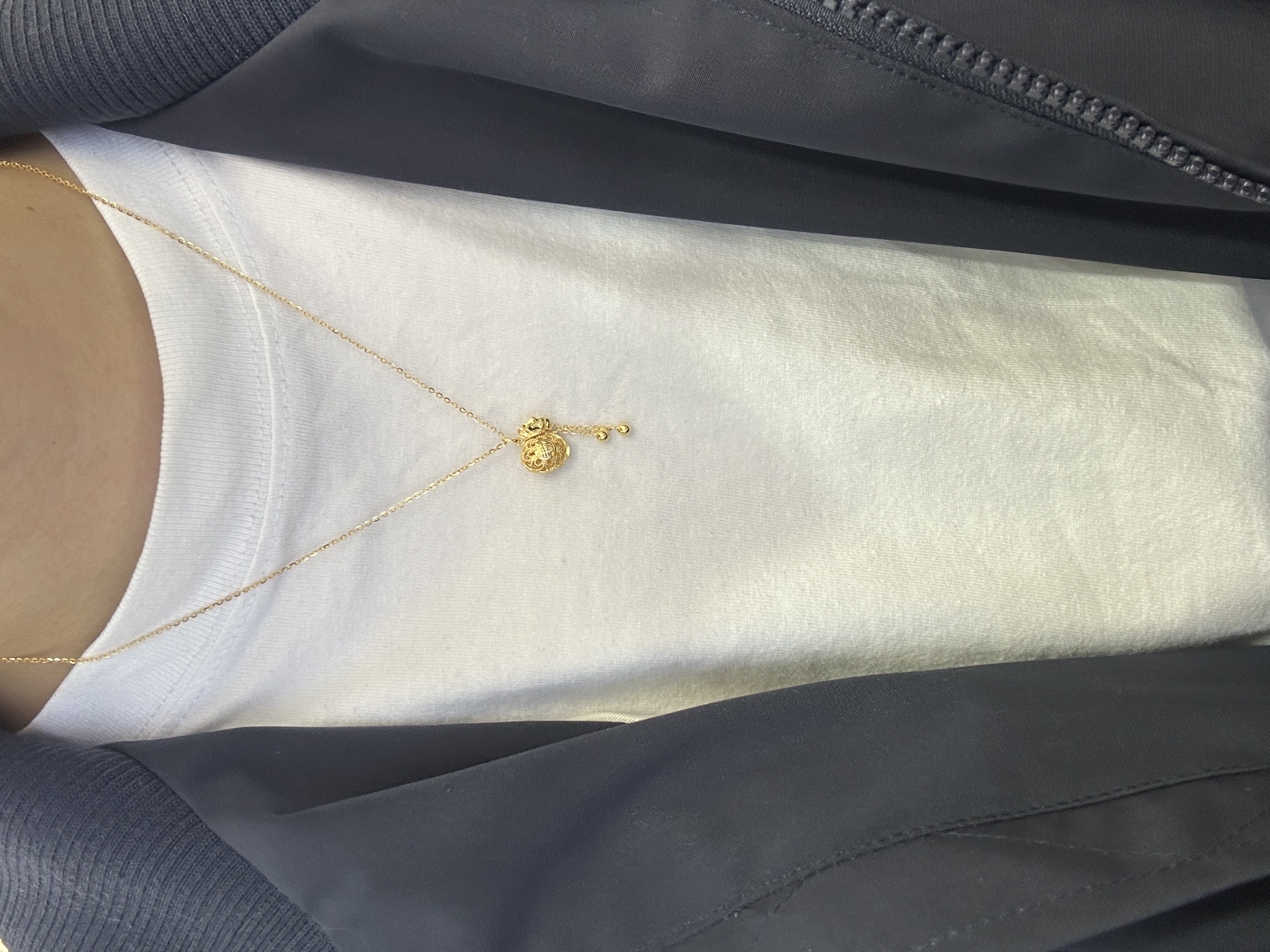 坠链均925银 【黄飞达】925银镂空流苏福袋套链时尚百搭金色