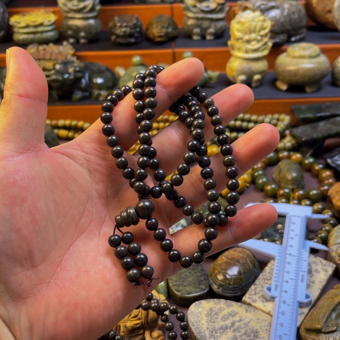 【闪购商品】未镶嵌岫岩河磨玉（透闪石质玉）挂件