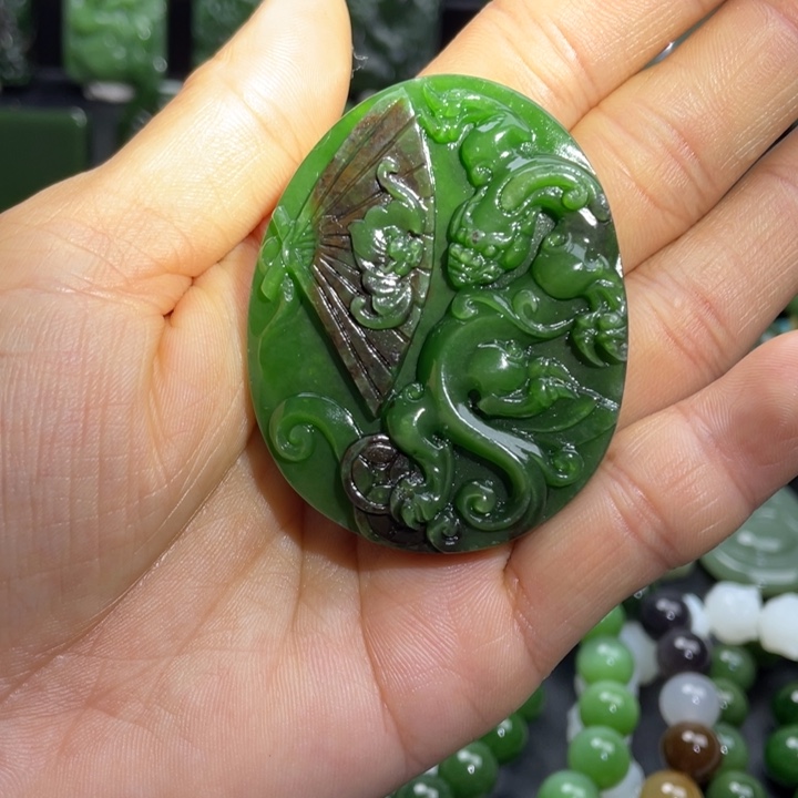 和田玉（碧玉）未镶嵌颈饰