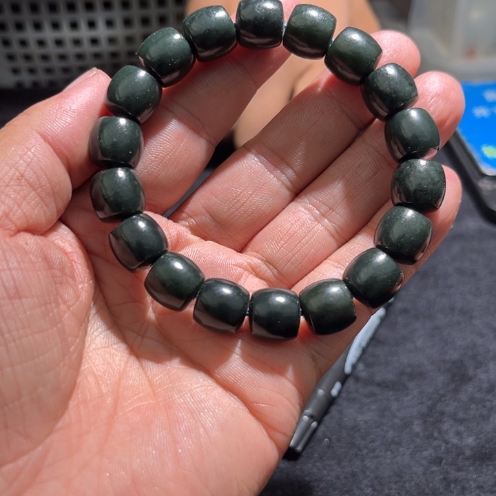 未镶嵌手链和田玉