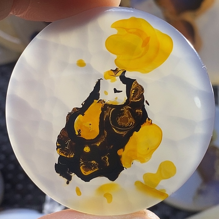 未镶嵌颈饰玛瑙/玉髓歸*