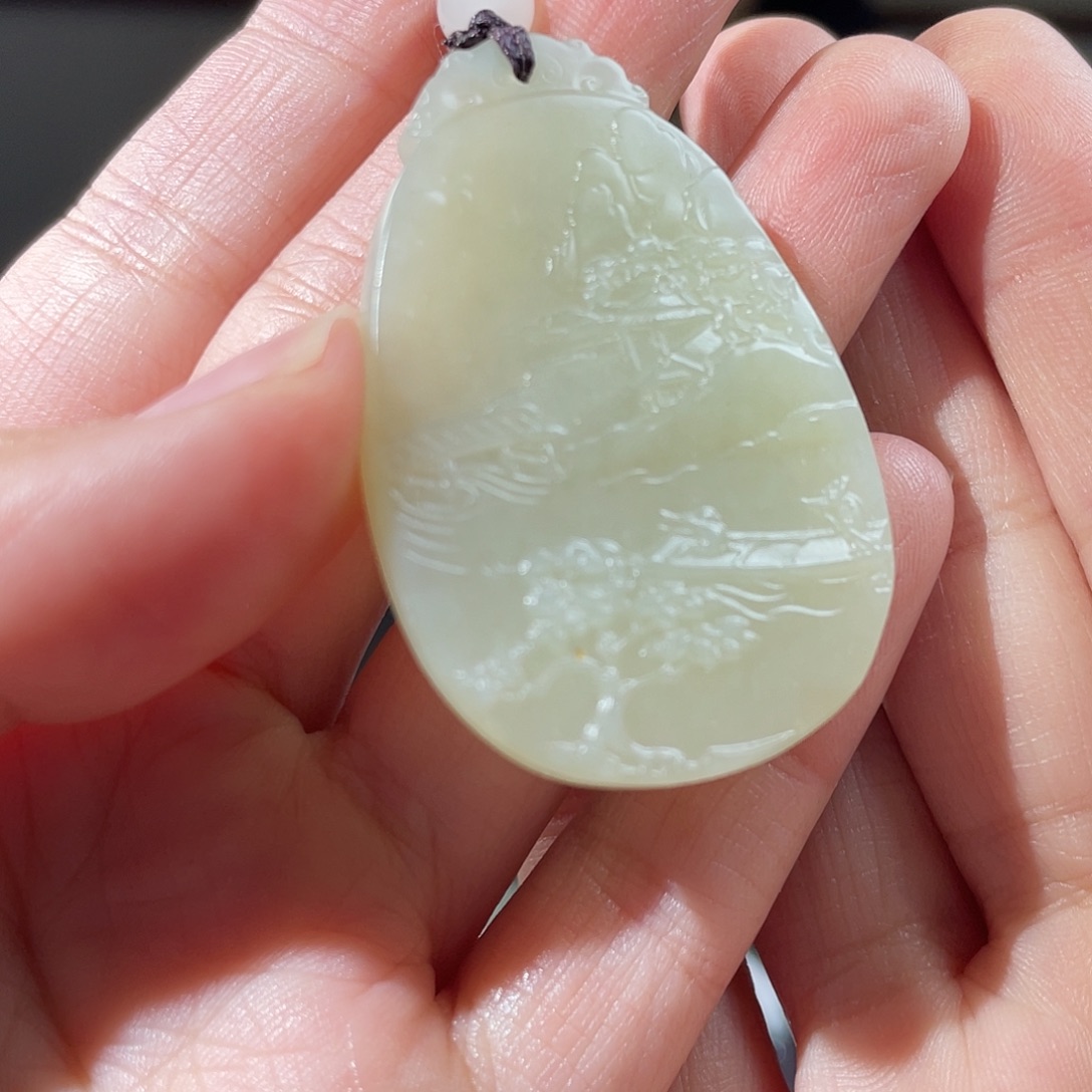 和田玉未镶嵌颈饰